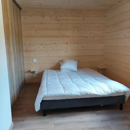Les Noisetiers Chalet Rochesson