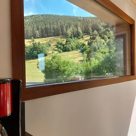 Chalet Les Noisetiers Rochesson