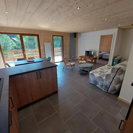 Les Noisetiers Chalet Rochesson